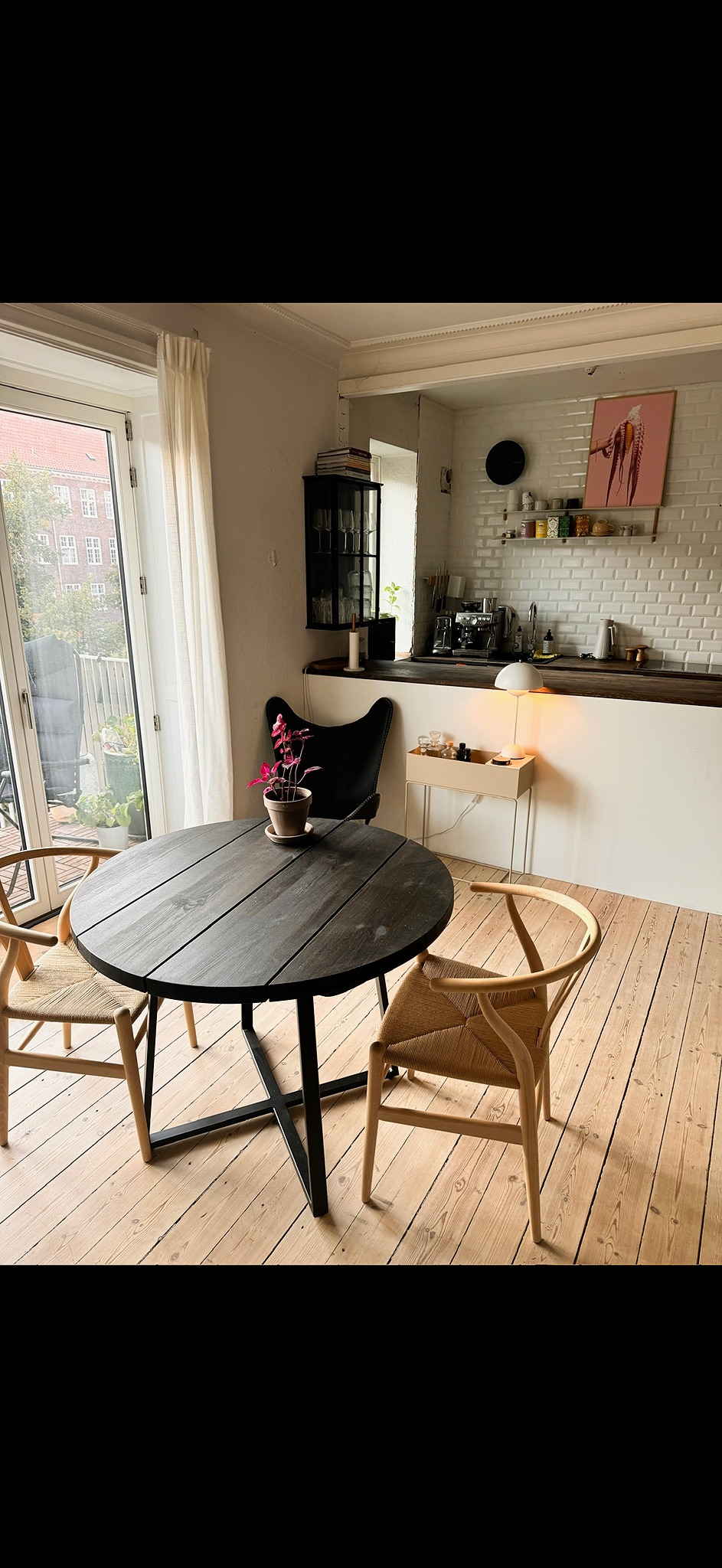 Lys 2 værelses på indre Østerbro byttes til større