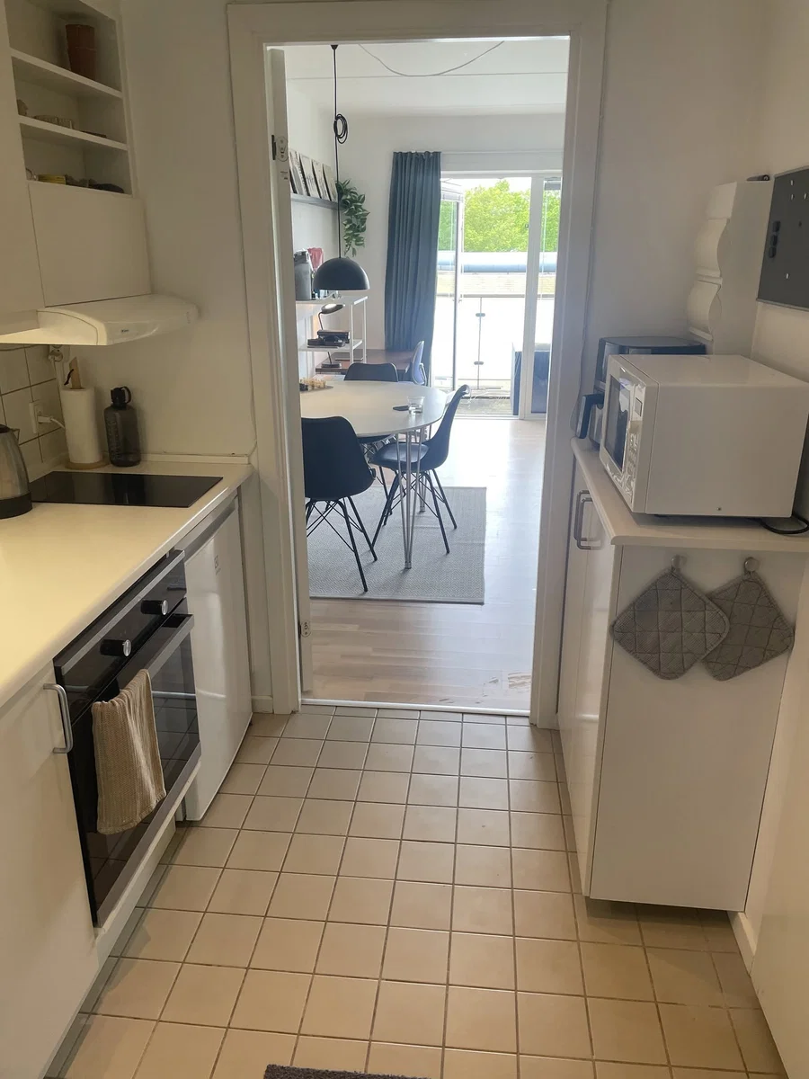 Studie-andelslejlighed ved DTU, 30 m² med altan