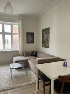 Herskabelig 3V på Østerbro med stor altan