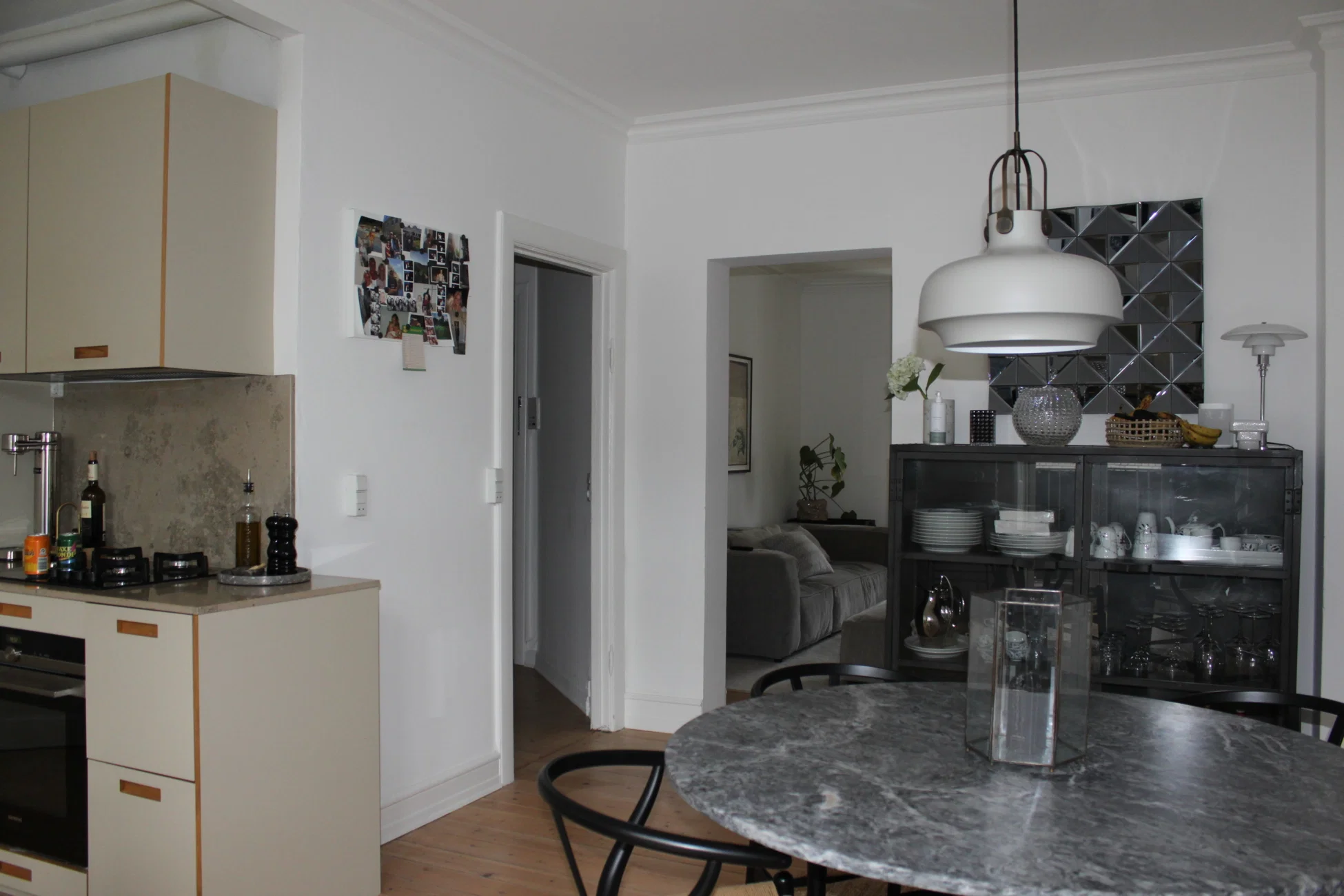 Nyistandsat lejlighed på en af de bedste belliggenheder på Amagerbro