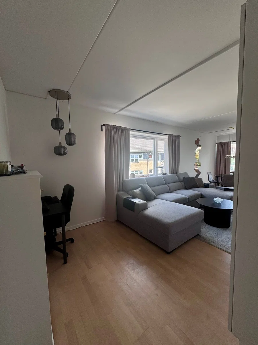 3V andelslejlighed, 85 m² i Glostrup med søudsigt og 2 altaner