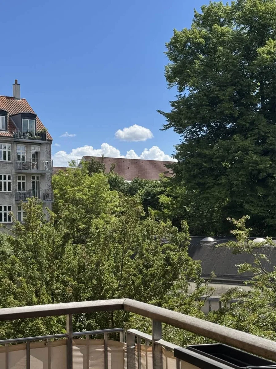 Bytte: 82 m2 2V m. altan på Rantzausgade, 2. sal – Nørrebro