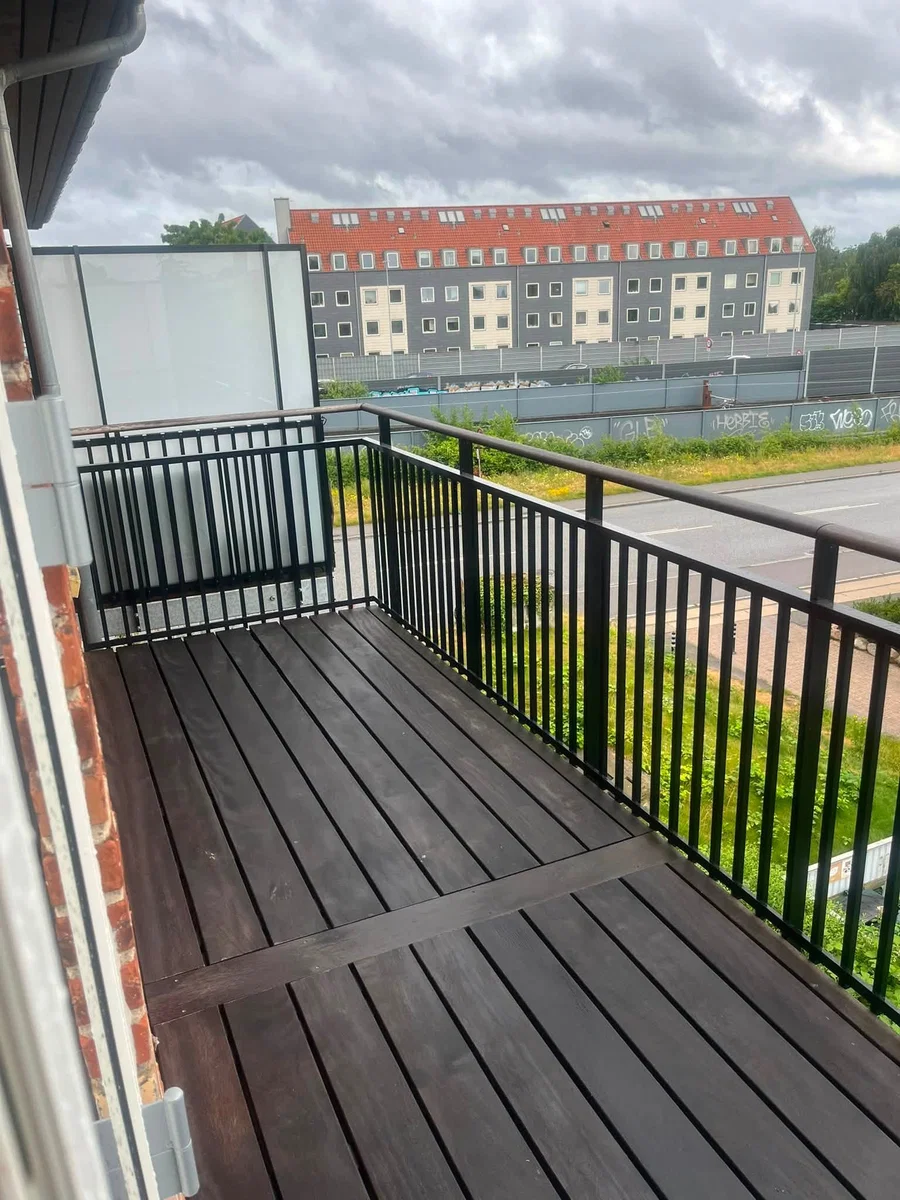 2-vær. andelsbolig med stor altan i Hvidovre