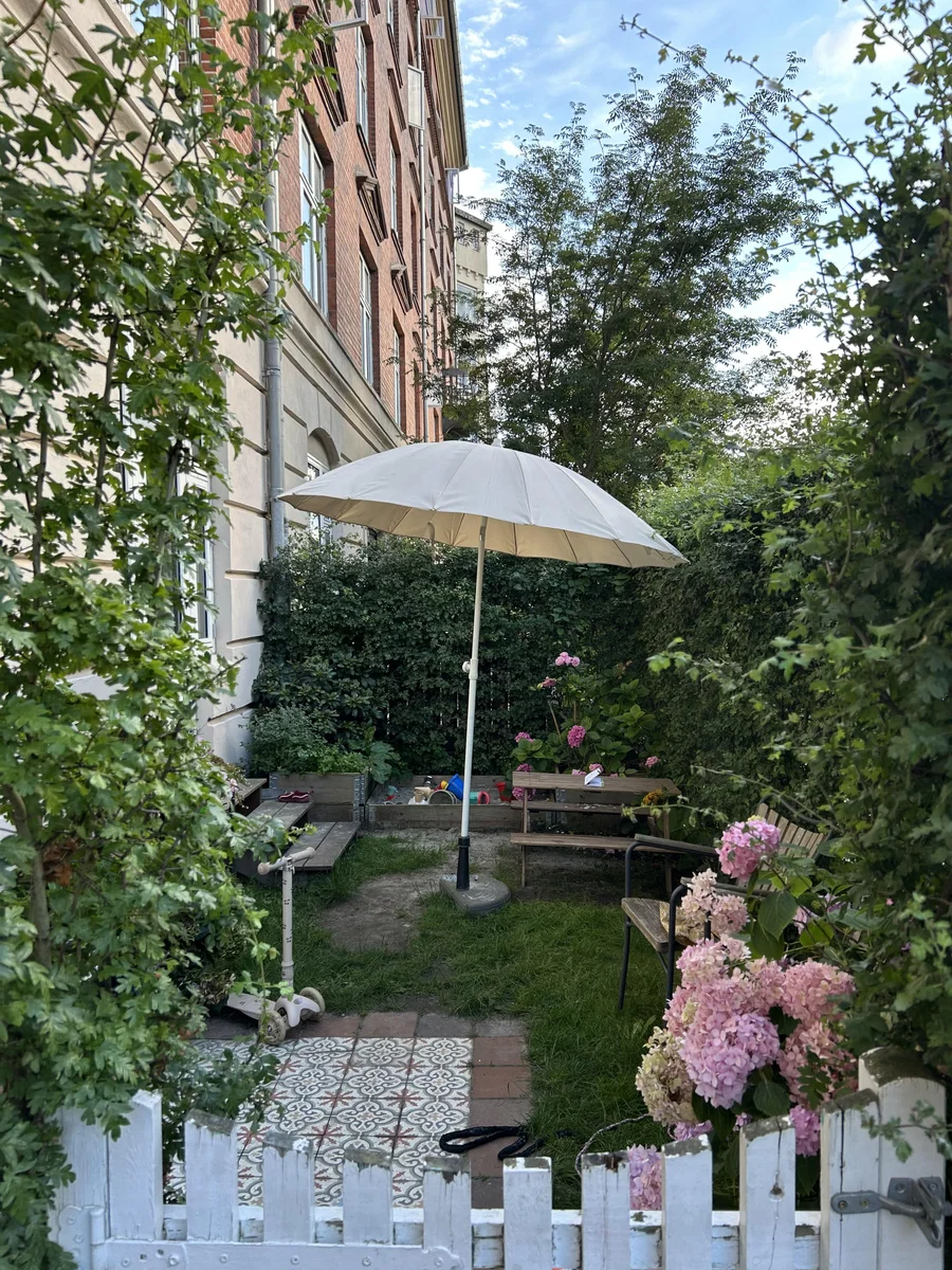 Privat Have og smuk lejlighed på Nørrebro