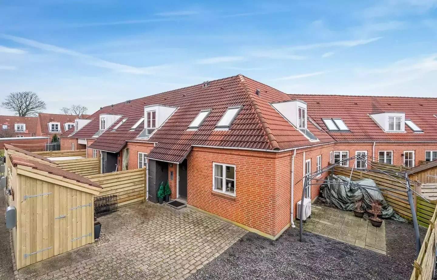 Andelsbolig beliggende centralt i Skjern by !