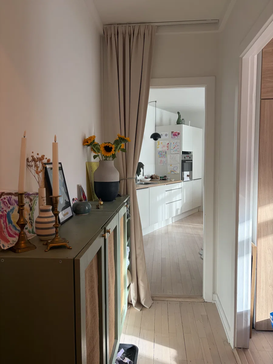Dejlig lys 3 vær andel ydre Vesterbro med altan
