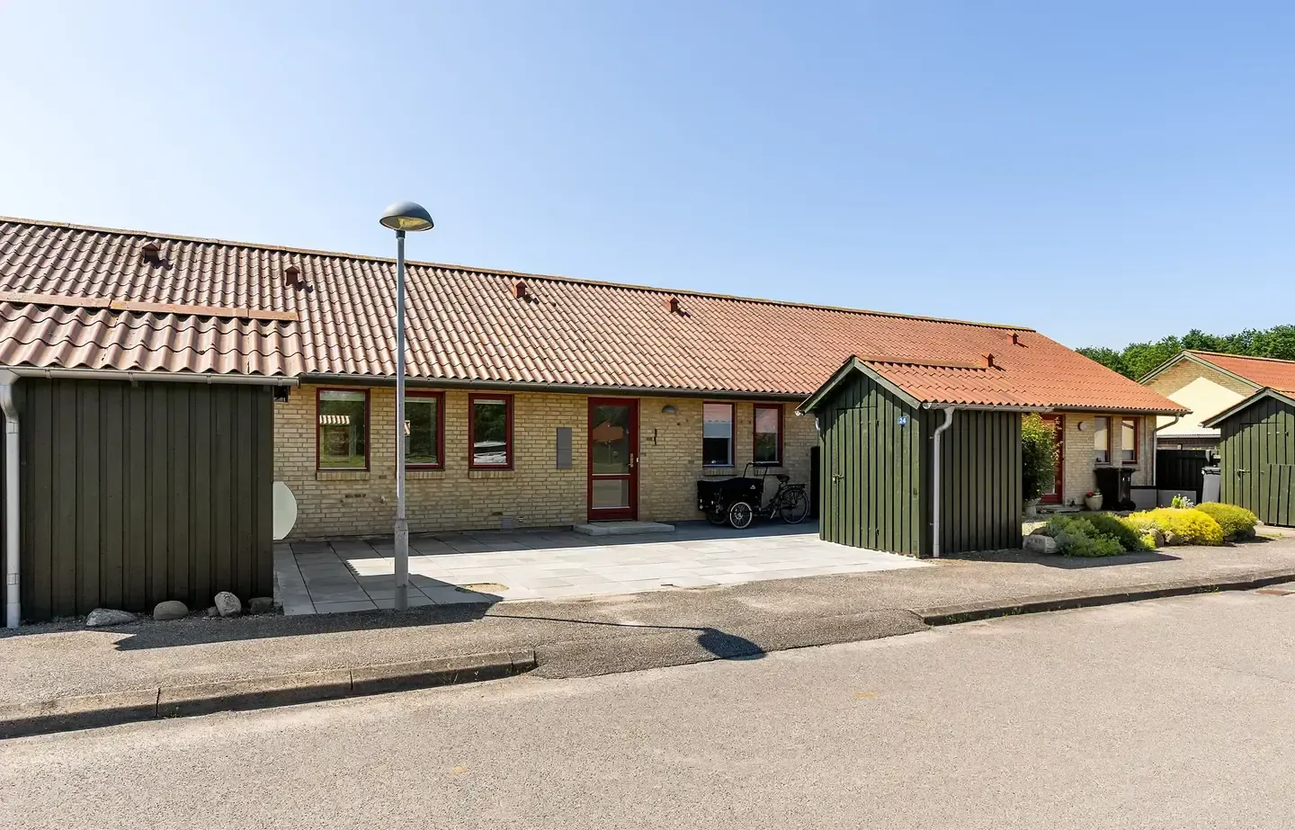 Super flot og moderniseret andelsbolig i eftertragtet forening – Karlstoftehaven IV, Rødbyhavn