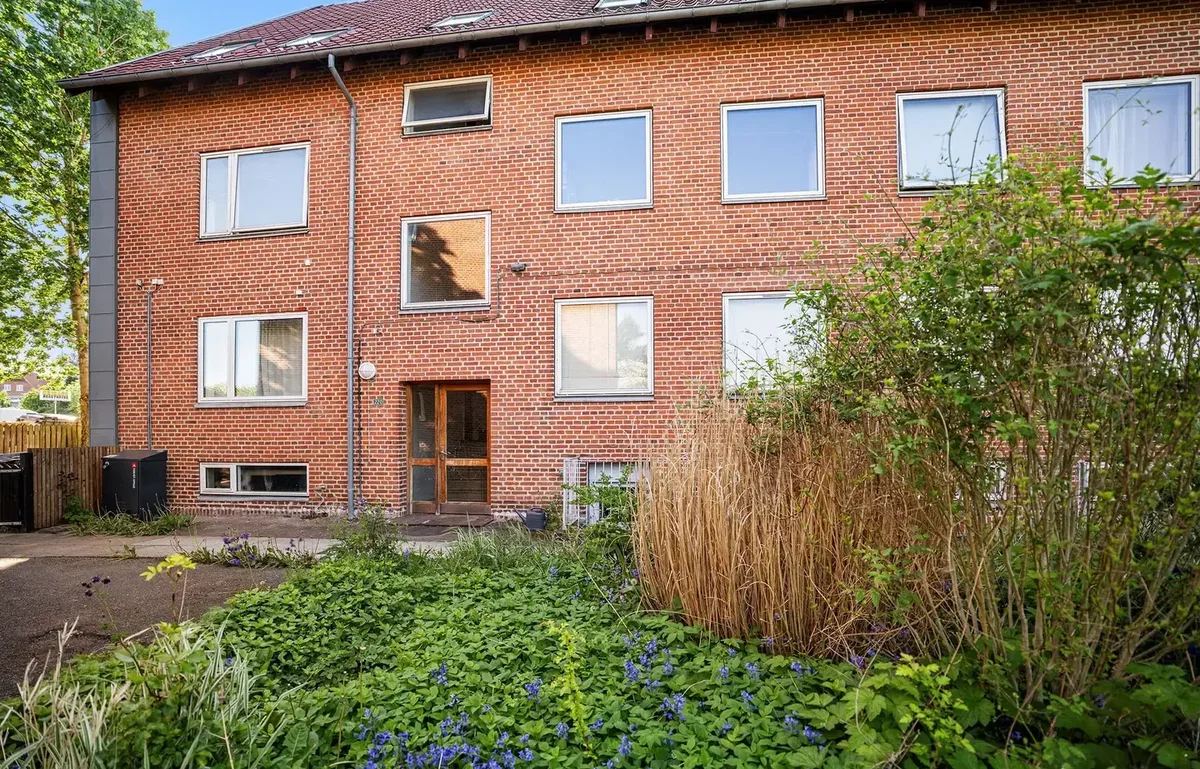 3-værelses andelsbolig - centralt i Viby