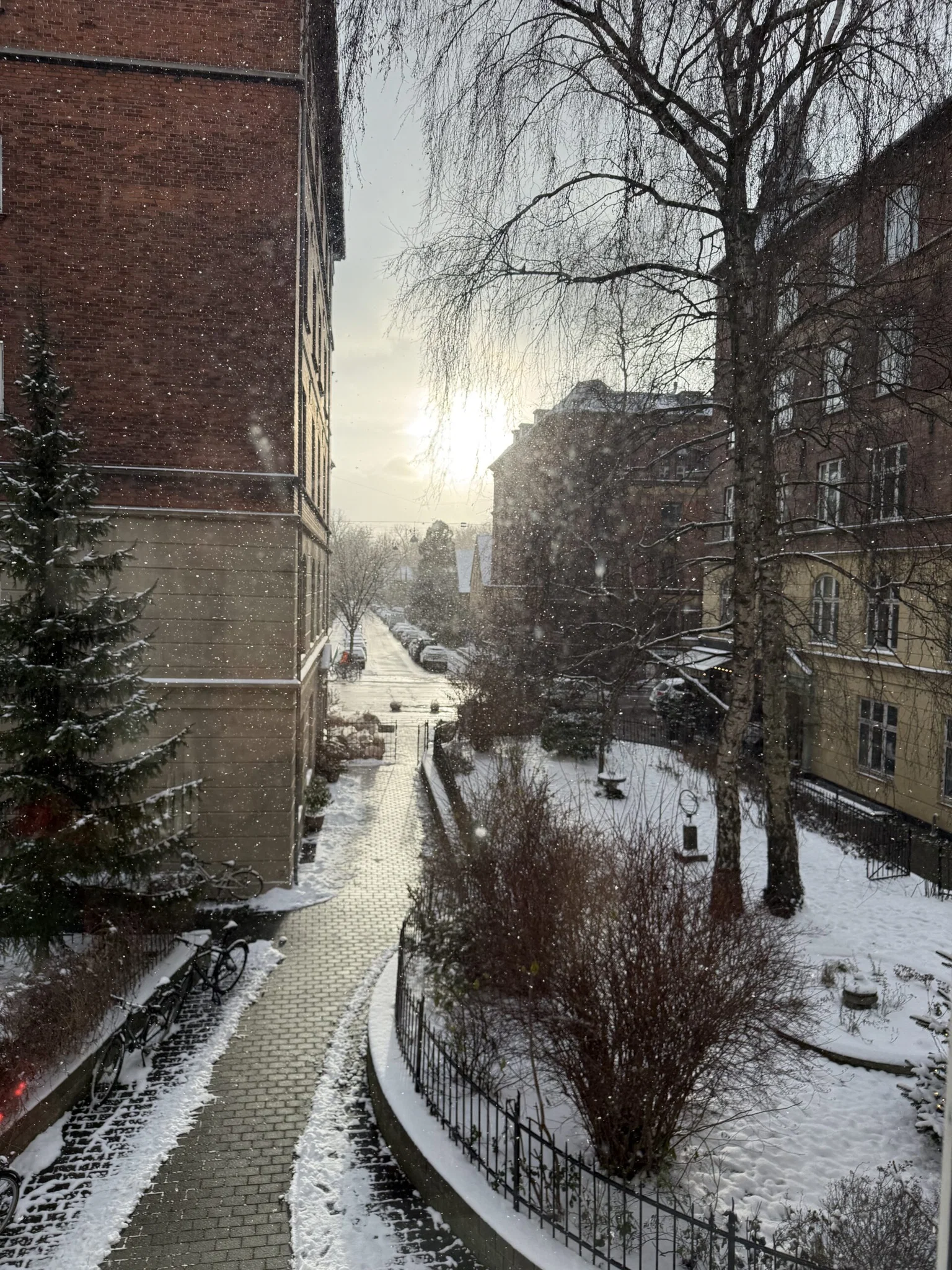 Smuk 4v på første sal i hjertet af Frederiksberg