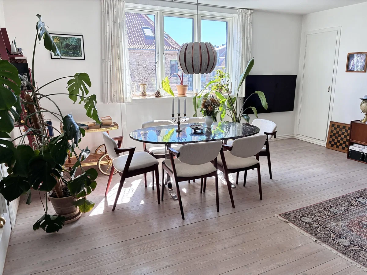 Bytte: 102 m² 3V øverst på Nørrebro