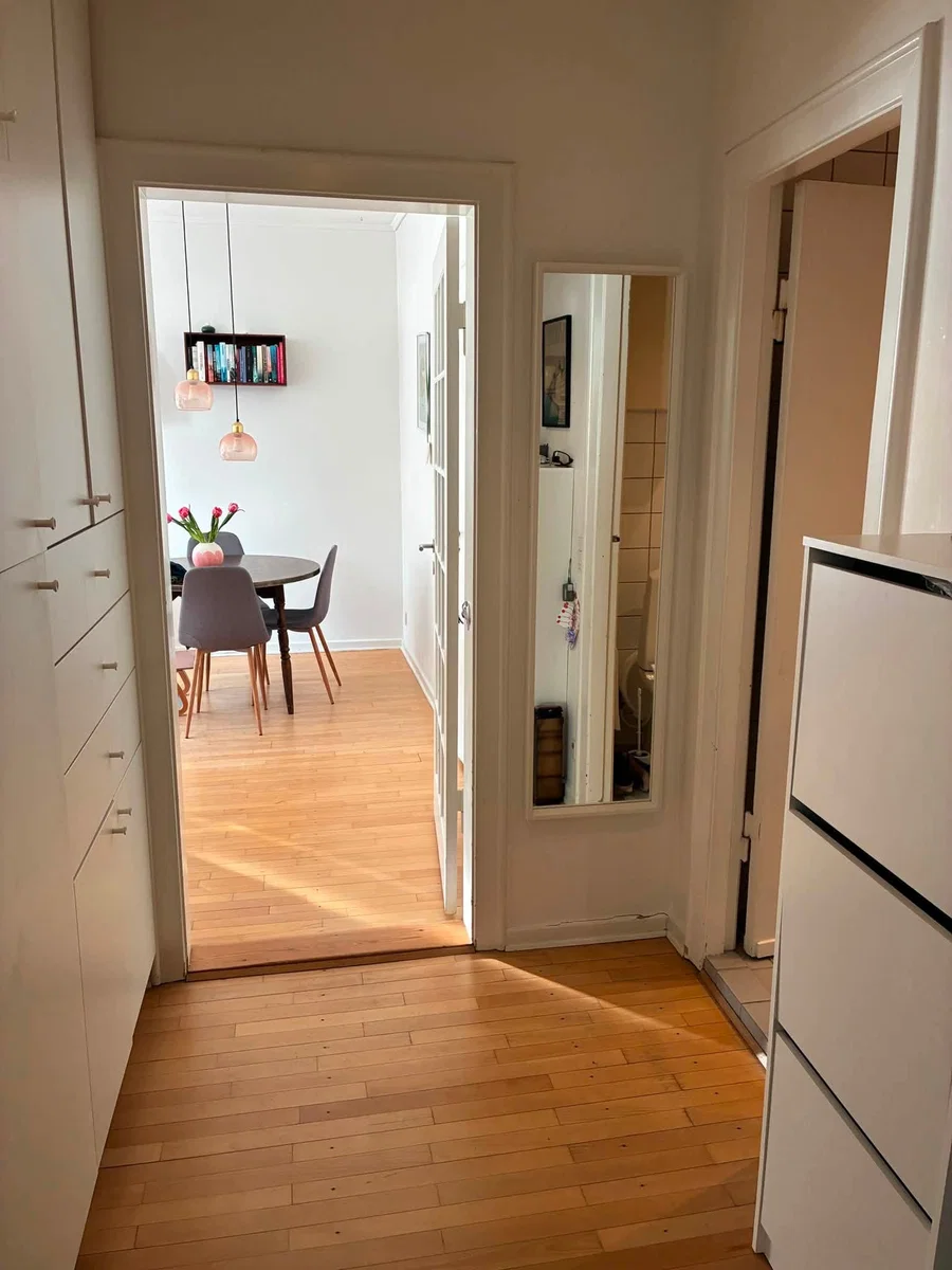 2V andel 76 m² m/altan på Frederiksberg C – bytte