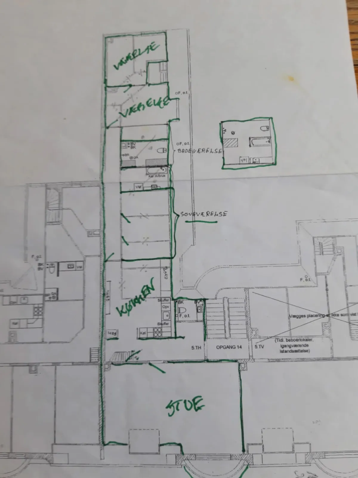 Penthouse 1871 Frb. C. byttes til mindre - 5. sal med udsigt til alle verdens hjørner