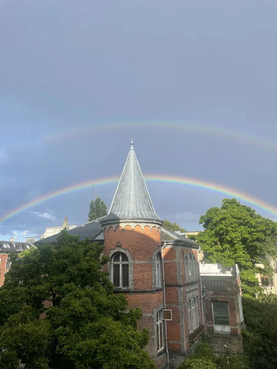 Lys 3 værelses på Pile Alle