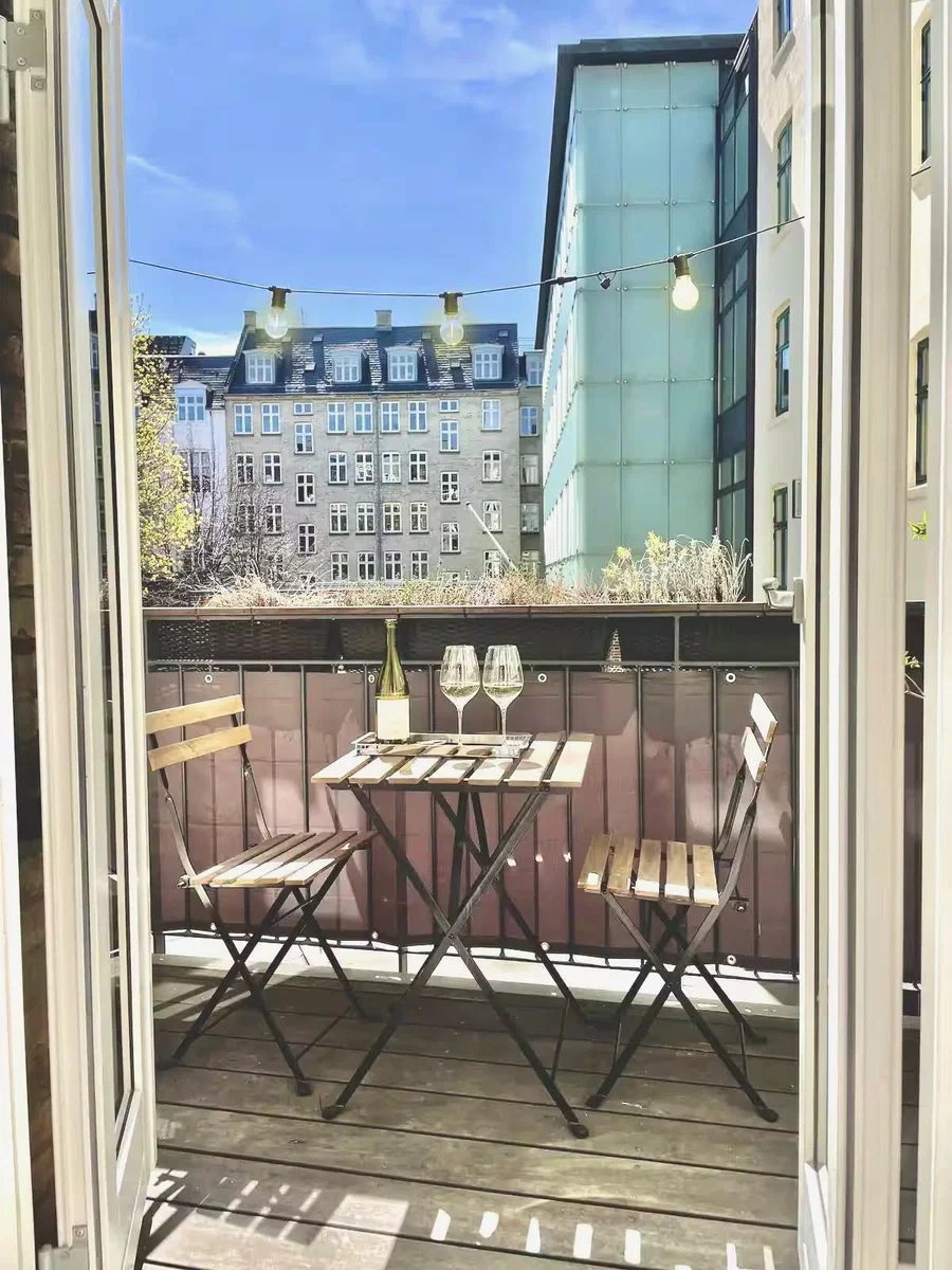 Bytte: 50 m² andel m. altan på Vendersgade, Kbh K
