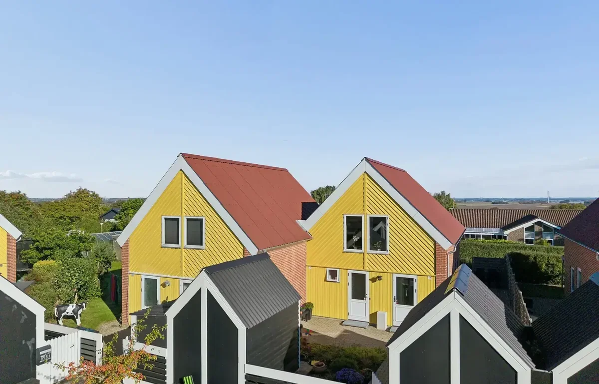 INDFLYTNINGSKLAR ANDELSBOLIG PÅ ROLIG VILLA VEJ I KLARUP