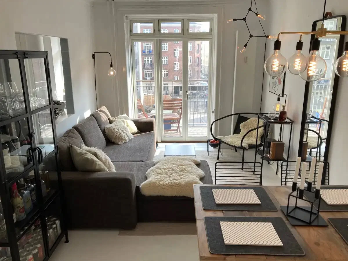 60 m2 2V andel m. altan på Østerbro – bytte søges (Vesterbro prioriteret)