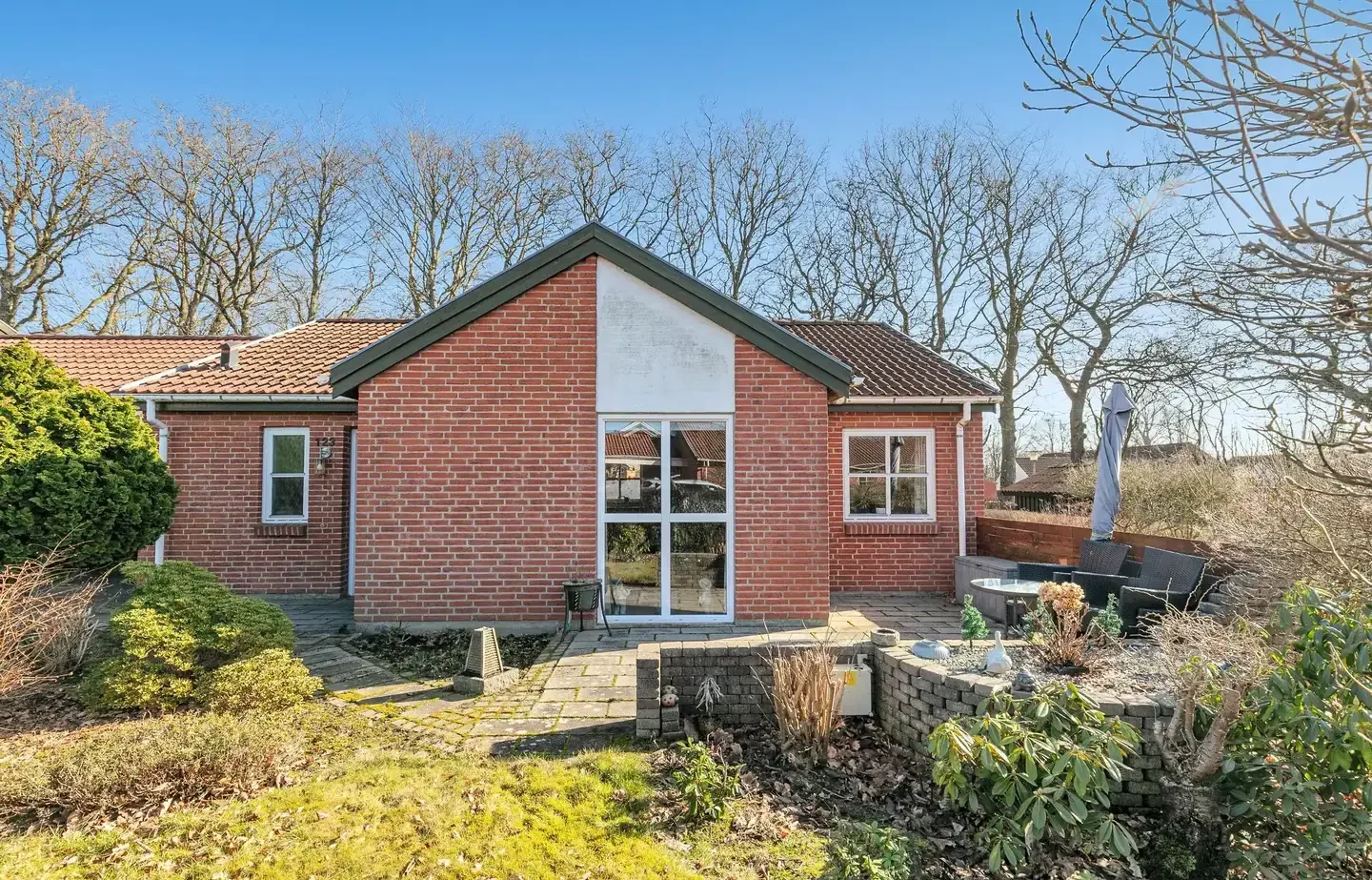 Velindrettet Andelsbolig på 88 m2 i Tjæreborg, med egen carport/redskabsrum.