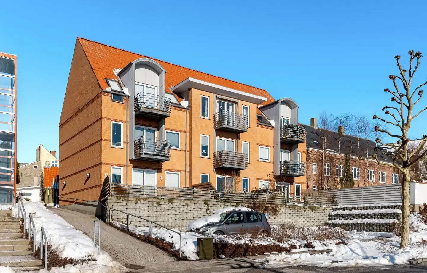 Andelsbolig med sydvestvendt altan i attraktivt område i Grenaa