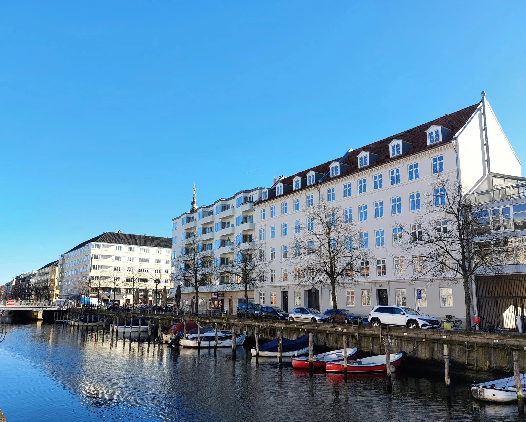 Skøn andel med altan på Christianshavn