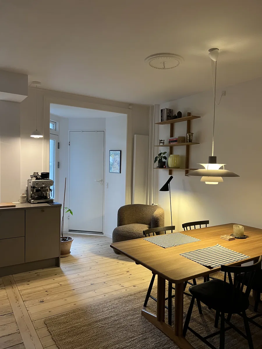 Lejlighed i Svømmehalskvarteret med nyistandsat køkken alrum