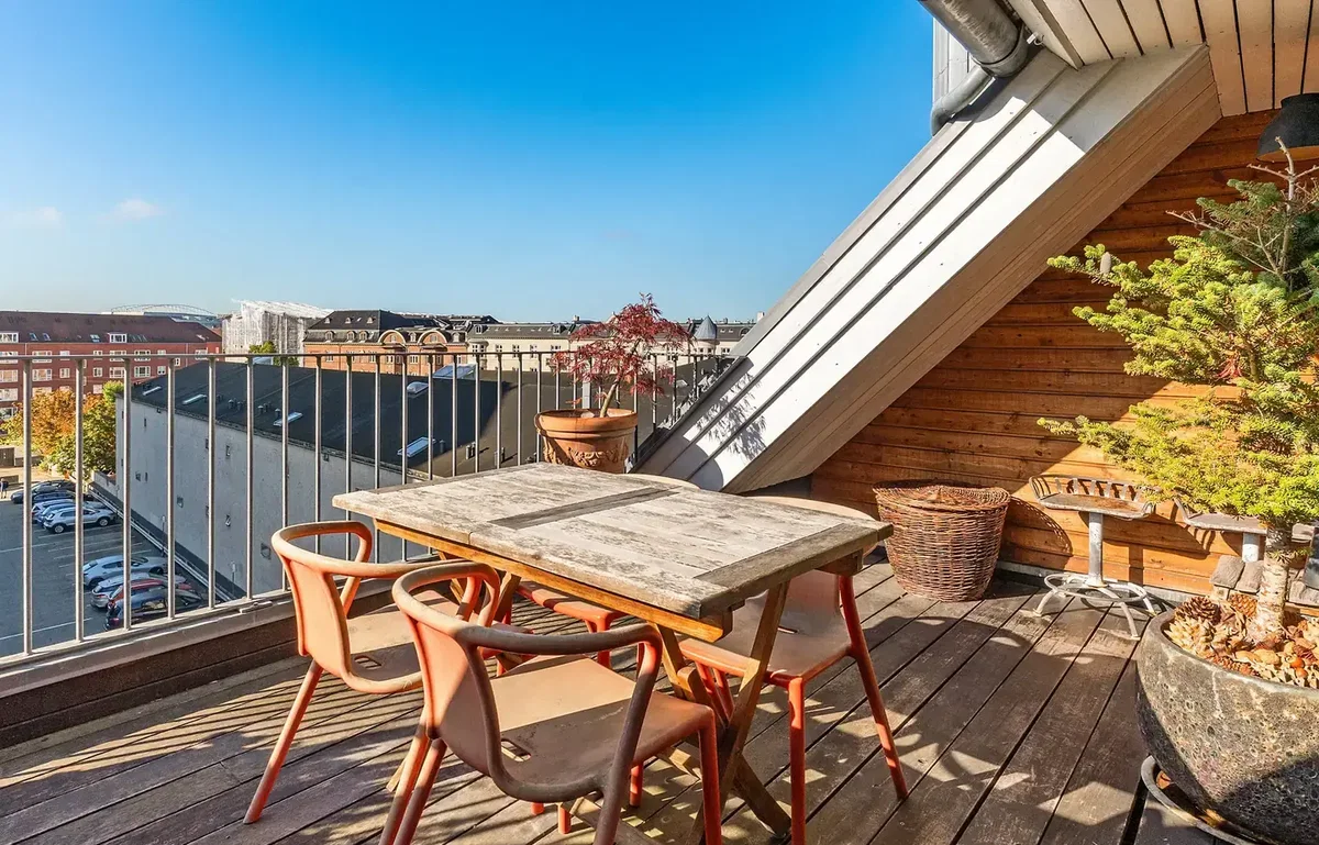 Tåsingegade 25, 4. tv. – 138 m² andelsbolig med plads til hele familien