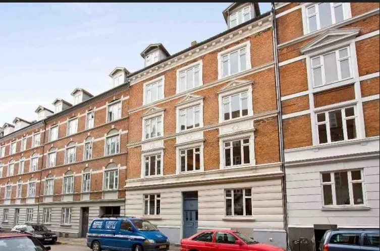 Sælges: Andelslejlighed Bülowsgade 54, 2. th. 8000 Aarhus C