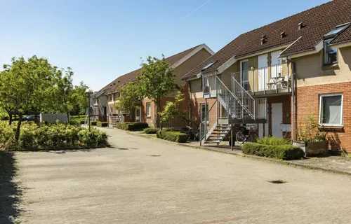 Andelsbolig med altan på Skejby Vænge