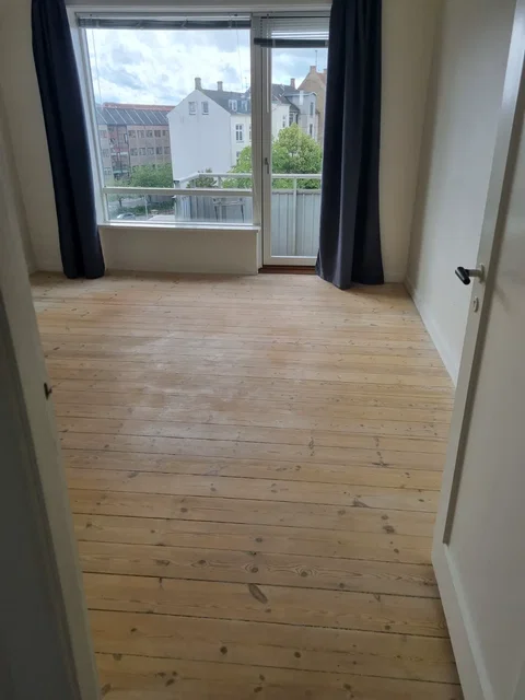 Stor et-værelses lejlighed i Nordvest