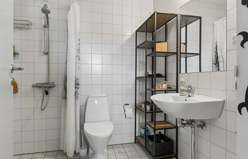 STOR 2v andelsbolig med køkken/alrum og skøn altan/udestue…