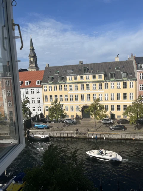 3V ud til Christianshavns Kanal