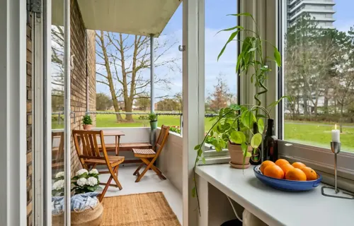 Indbydende 1-værelses andelsbolig med altan og lav månedlig ydelse