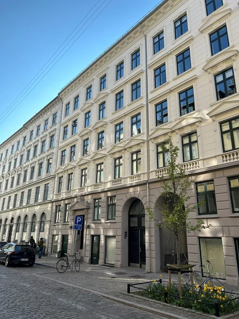 Indre by andel placeret perfekt mellem Botanisk have og Israels Plads