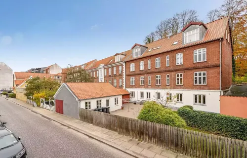 TØJHUSHAVE KVARTERET - ET ATMOSFÆRE FYLDT KVARTER TÆT VED PARK OG RANDERS FJORD