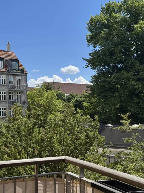 Bytte: 82 m2 2V m. altan på Rantzausgade, 2. sal – Nørrebro
