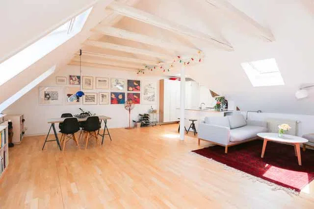 TAGLEJLIGHED I KØBENHAVN K