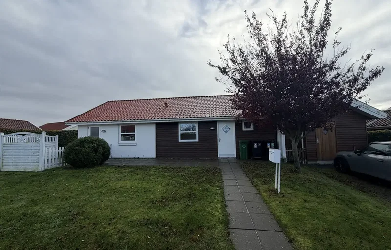 Flot og indflytningsklar andelsbolig i Svaneke på 85 m² med 3 værelser.
