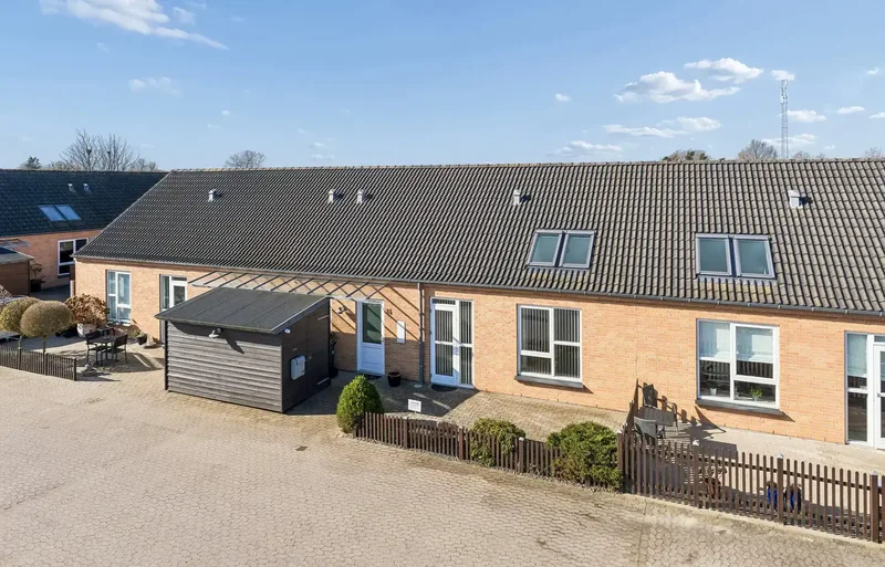 LYS OG VELHOLDT ETPLANS ANDELSBOLIG