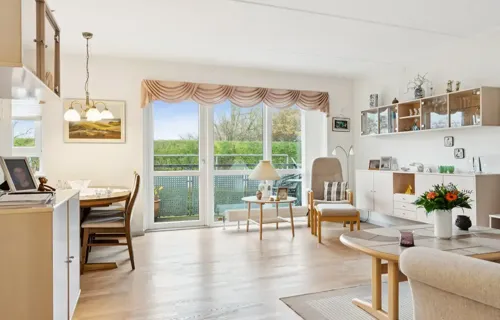 Lys og indbydende andelslejlighed i Vejgaard