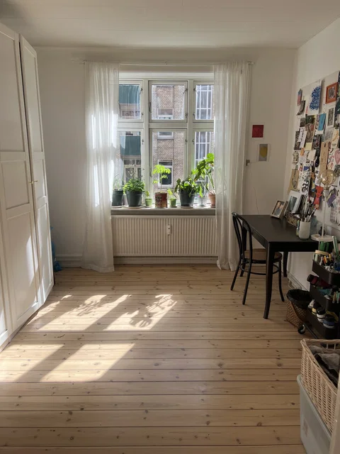 79 m2 andelslejlighed ved Søerne, Østerbro – byttes