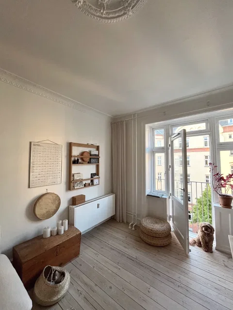 Lyst, højt til loftet & fransk altan