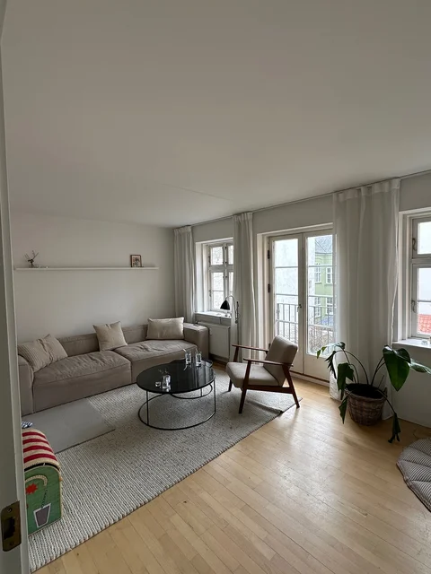 Lys 3/4 vær lejebolig Christianshavn