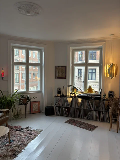 4 værelses, hjørnelejlighed