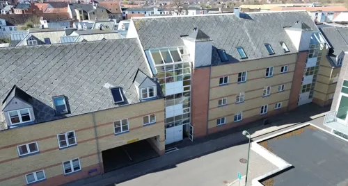 Super velbeliggende andelsbolig i den 