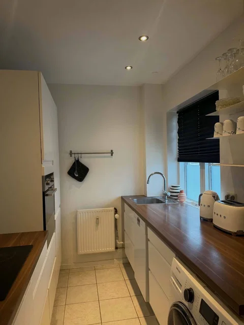 1-vær. andelsbolig m. altan, 49 m² – Rødovrevej