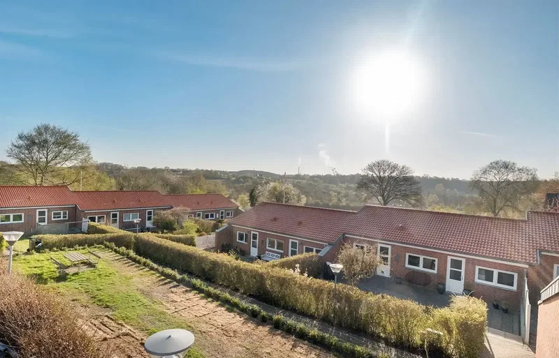 Flot moderniseret andelsrækkehus i Hobro