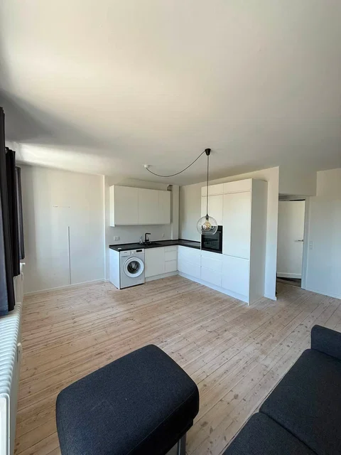 Hvidovre: 1-vær. andelslejlighed, 36 m² med fransk altan