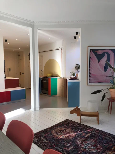 Nyrenoveret 112 m² lejlighed med altan i Rosenvænget, Østerbro