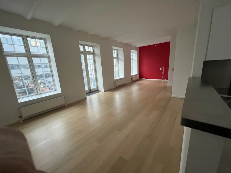 Bytte: 122 m2 andel m. altan i Porcelænshaven, 1. sal, Frederiksberg