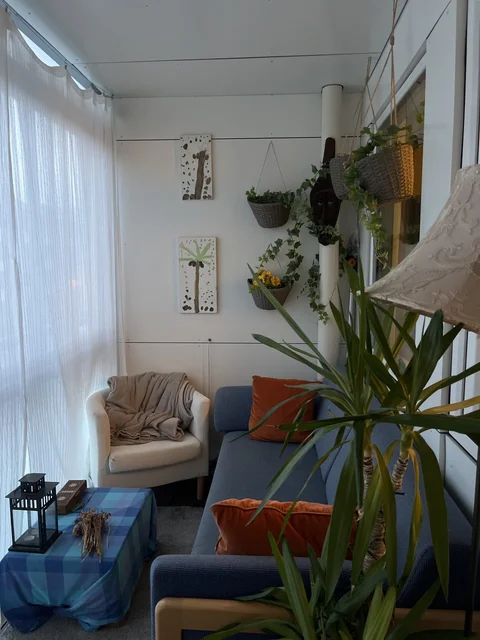 Lys 3 vær med stor altan byttes til 1 (min 85m2) eller mindre leje/andele.