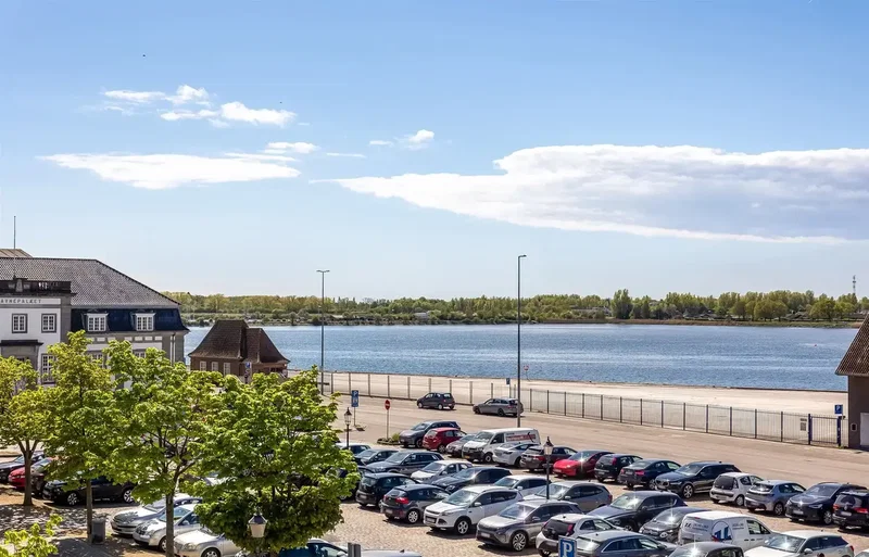 Toldbodgade 17, 2-4, Vandudsigt, altan og elevator, 4800 Nykøbing F.